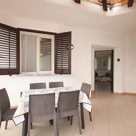 Holiday home Baia Degli Ulivi Malta *