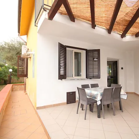 Baia Degli Ulivi Malta * Cefalù