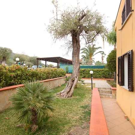 Holiday home Baia Degli Ulivi Malta *